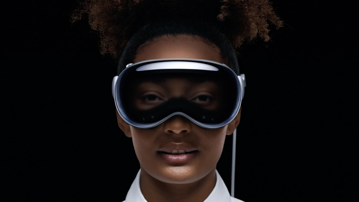 Apple's Vision Pro mixed-reality headset